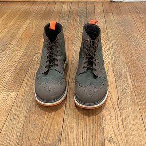 Swims wing tips boots
